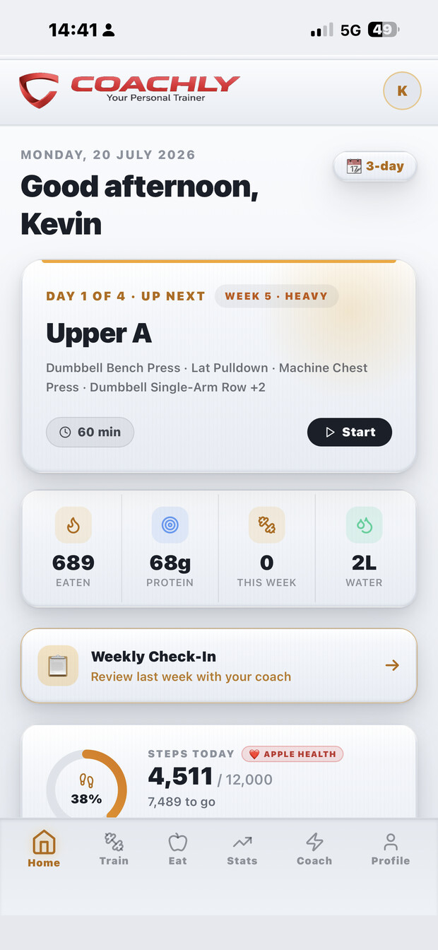Coachly home screen showing the next workout and daily targets